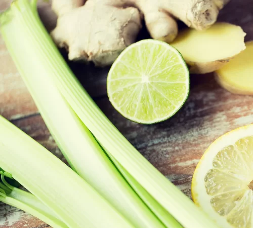 You are currently viewing The Health Benefits of Celery and Ginger Juice